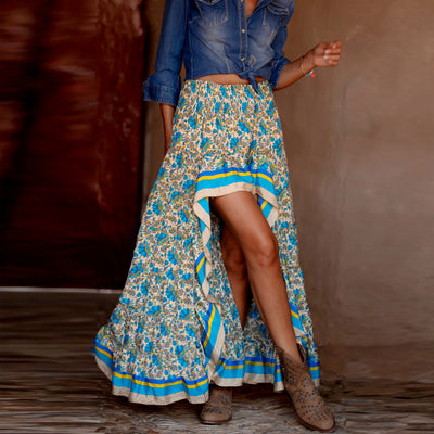 Gonna lunga boho con stampa etnica chic perfetta per un look casual ed elegante